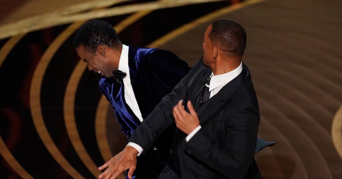 Крис Рок рассказывает об инциденте с Уиллом Смитом на церемонии «Оскар»: «Я не жертва» |  Известные люди