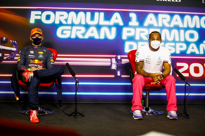 Onwaarschijnlijk Hoe Red Bull En Max Verstappen De Overwinning Weggooiden Team Werd Misleid Door Eigen Computer Formule 1 Hln Be