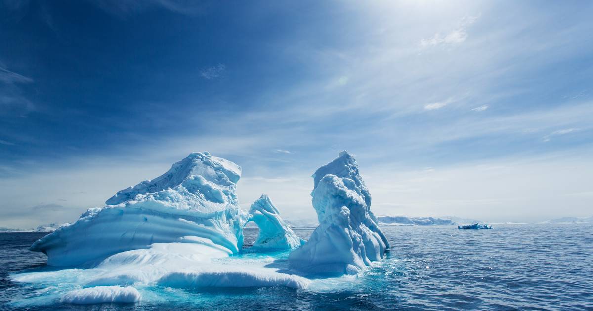 Scientists warn: The collapse of ice shelves in West Antarctica may become unstoppable  Science and the planet