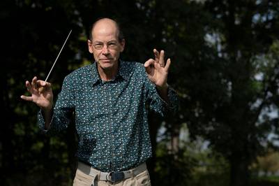 Jos Orval, de basblazer die ook dirigent wordt