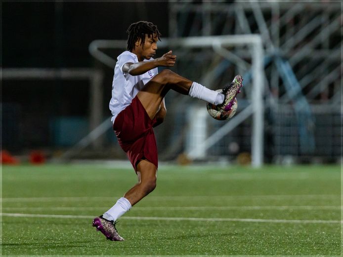 Djumaney Burnet doorliep de opleiding van FC Den Bosch, maar speelt nu bij Glacis United in Gibraltar.
