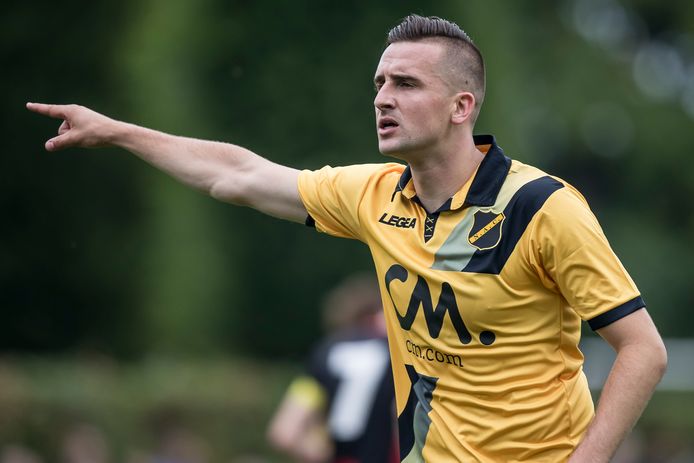 Jeff Stans, hier nog in NAC shirt, de club die hij als laatste diende.
