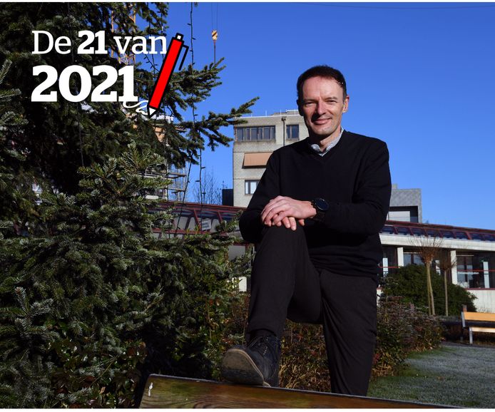 Professor Johan Swinnen aan UZ Gasthuisberg in Leuven.