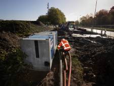 Water zet voorlopig streep door oplevering huizen in Waalre: pompen draaien op volle toeren  