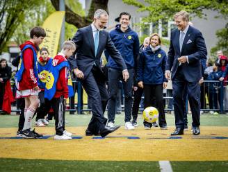 Spaanse koning Felipe tegen Guus Hiddink: ‘Geen tijd voor Champions League, ik heb een staatsbanket’