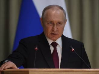 Poetin maant zijn miljardairs aan om volop te investeren in Russische economie