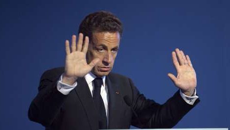 Selon les informations diffusées par la chaîne israélienne, le président Sarkozy aurait affirmé à M. Netanyahu: "débarrasse toi de lui (Lieberman) et prend à la place Tzipi Livni (la chef de l'opposition)."