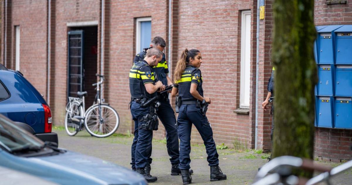 Schiedam : Volgens de politie hadden twee mannen op de galerij ruzie gekregen.
