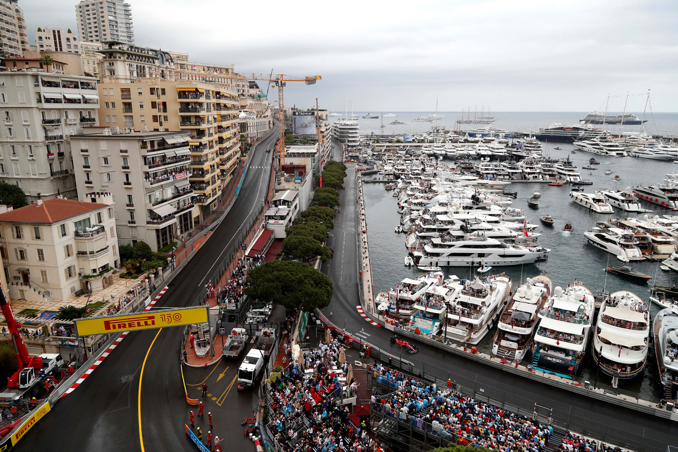 Время в монако сейчас. Время в монако сейчас. Далекое монако. Красивые люди в монако в монте карло. Монако площадь территории.