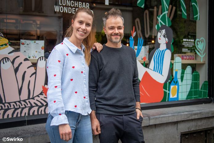 Valerie Colot (32)en Kenny Parewijck (34) openen Romy in de Rozemarijnstraat in Aalst.