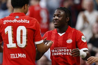 Bakayoko zet PSV op weg naar ruime zege tegen AZ en kan over 2 wedstrijden kampioen spelen: “Lukte mij nog nooit, zelfs niet bij de jeugd”