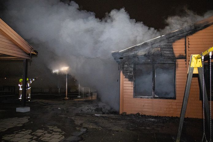 De achterzijde van het pand raakte flink beschadigd