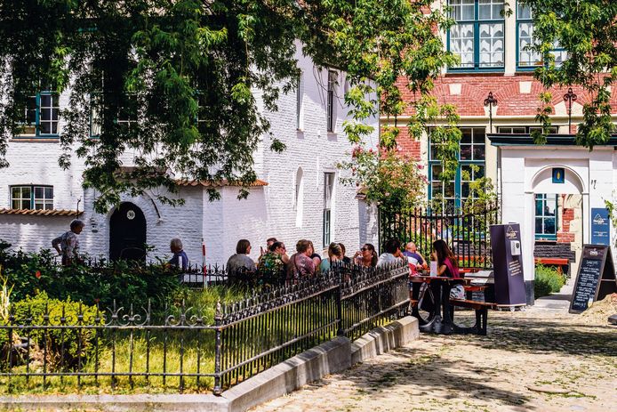 Het Begijnhof in Kortrijk.