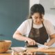 Rauwe kip wassen voor het koken? Geen aanrader volgens onderzoekers
