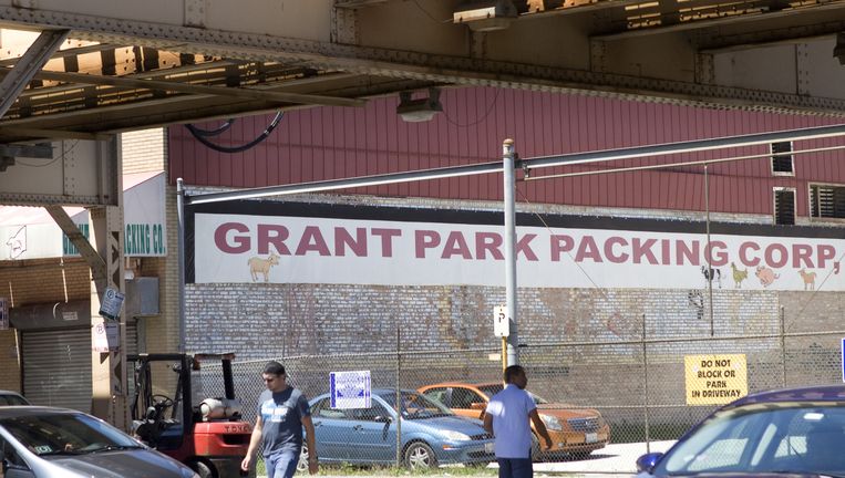 Het Meatpacking District wordt begrensd door de metro over de West Loop. Beeld Io Cooman