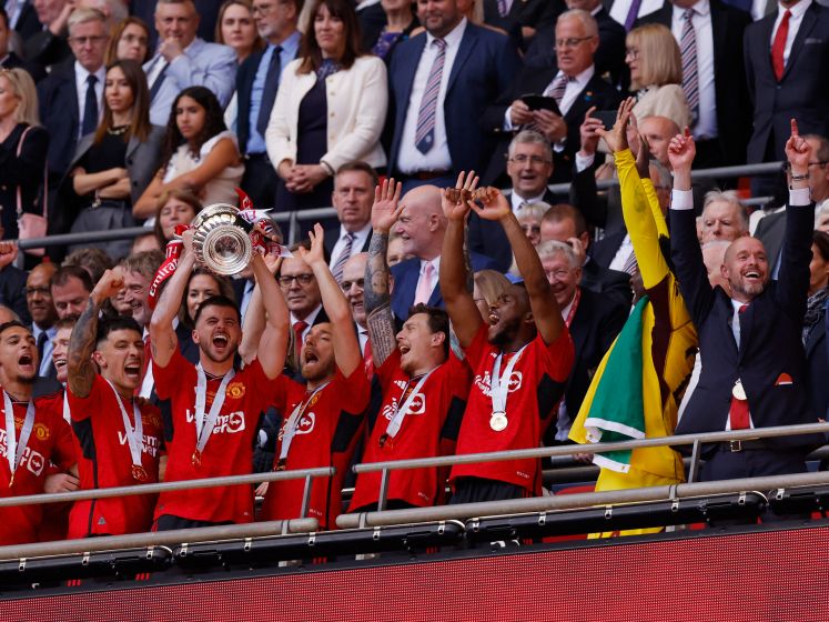 Ten Hag wint met Manchester United van rivaal City en pakt FA Cup