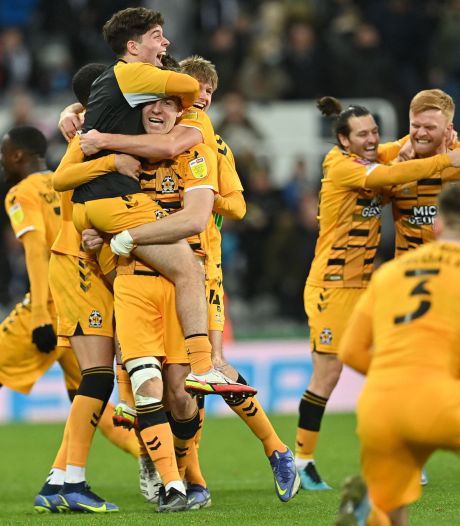 Surprise en FA Cup: Cambridge, club de troisième division, donne une leçon d'efficacité à Newcastle