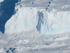 “L’effondrement final” du “glacier de l’apocalypse” pourrait avoir lieu d’ici cinq ans 