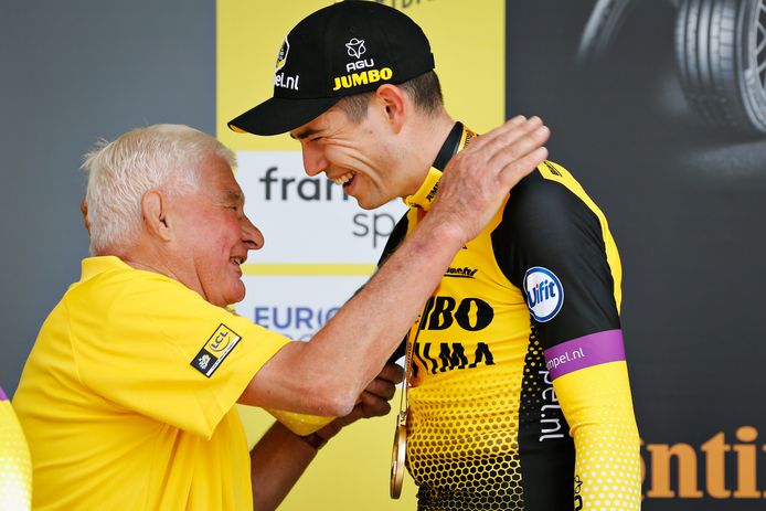De voorbije zomer met felicitaties voor Wout van Aert nadat die met Jumbo-Visma de ploegentijdrit in de Tour won.