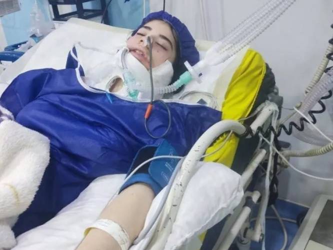Arnica (17) overleeft verlangen naar vrijheid niet: Iraanse zedenpolitie doodt haar met wapenstok
