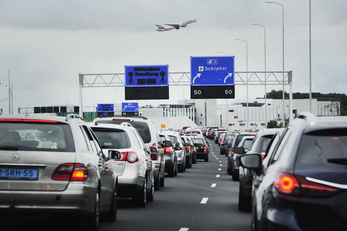 Rijkswaterstaat verwacht een zeer drukke spits.