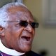 Tutu noemt val Mbeki 'verraad'