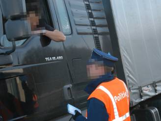 Truckers beboet omdat ze rij- en rusttijden niet respecteerden