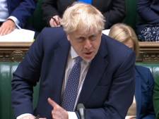 Boris Johnson verdedigt zich tegen forse kritiek na tuinfeestje tijdens lockdown: ‘Ik begrijp de woede’
