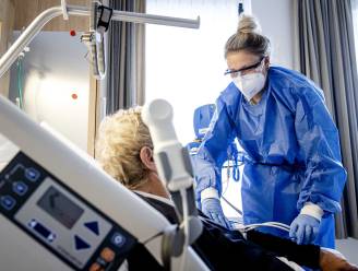 Meer dan helft coronapatiënten die in ziekenhuis belanden is gevaccineerd: waarom vierde golf er toch één is van de niet-gevaccineerden