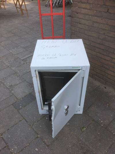 Kluisje gekraakt van de Kringloopwinkel in Ewijk