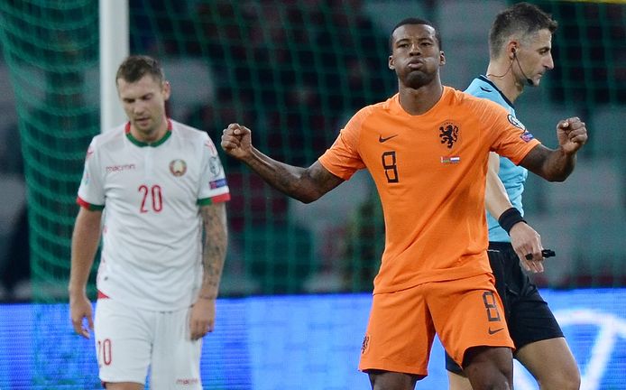 Wijnaldum maakt er op geweldige wijze 0-2 van.