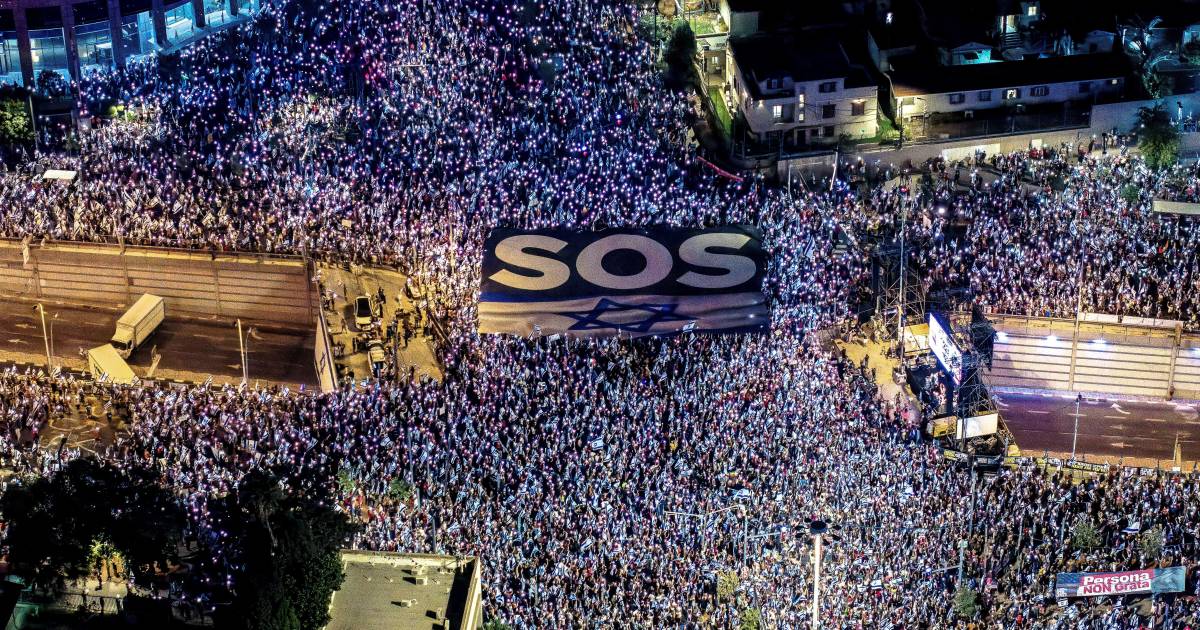 Tens of thousands again take to the streets in Israel against justice reform |  Abroad