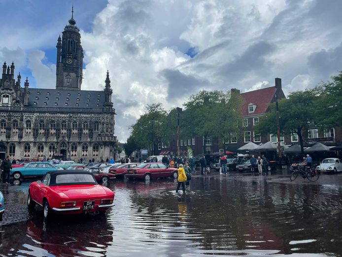 Flinke overlast door hoosbuien in Zeeland, Veiligheidsregio overspoeld
