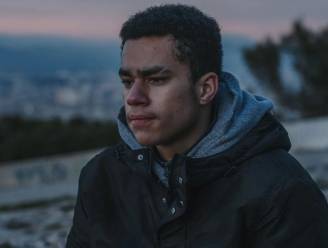 Noa Tambwe Kabati uit ‘Assisen’ timmert aan carrière: “Ik zoek niet naar films die mensen willen zien, maar die ze moéten zien”