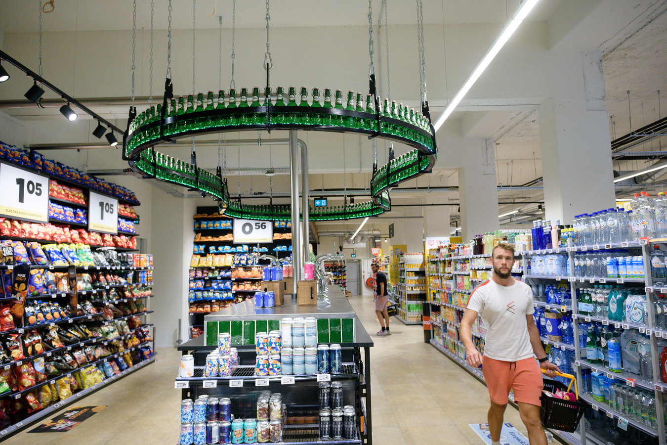 De bierzuil in de winkel
