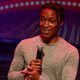 Stand-upcomedian Josh Johnson weet een uur lang te behagen met anekdotische hoogstandjes ★★★☆☆