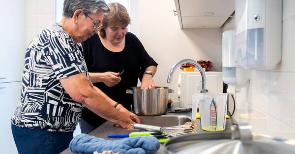 Iedereen is welkom in De Huiskamer in Lage Zwaluwe: 'Een mens moet niet alleen zijn' - BN DeStem