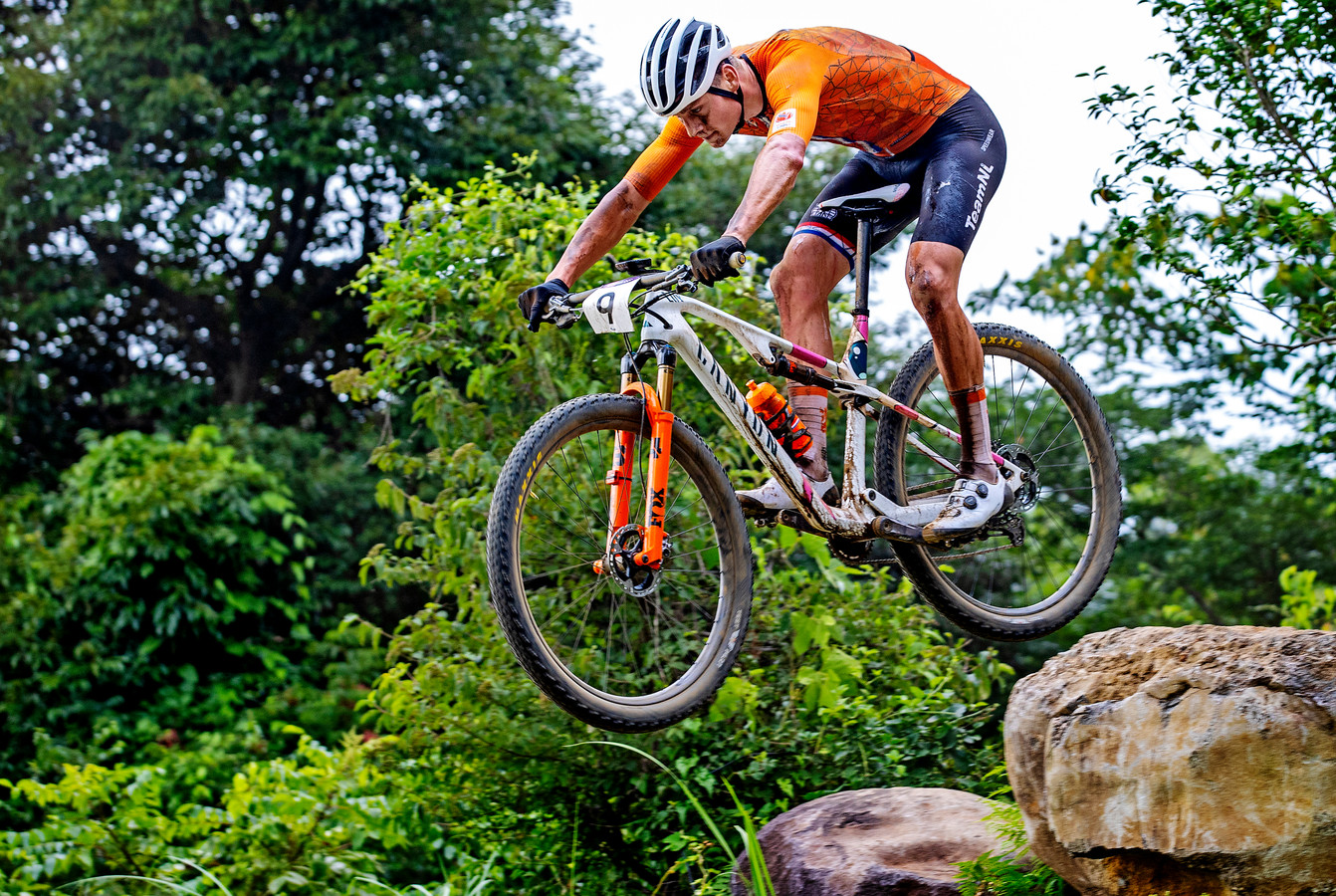 Mathieu van der Poel moet WK mountainbike laten schieten door