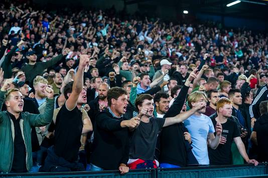 De Kuip was bijna helemaal vol.