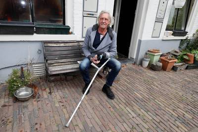 Fred's driewieler is gestolen, en daarmee zijn vrijheid