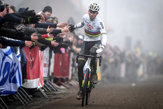 Mathieu van der Poel in Zonnebeke.