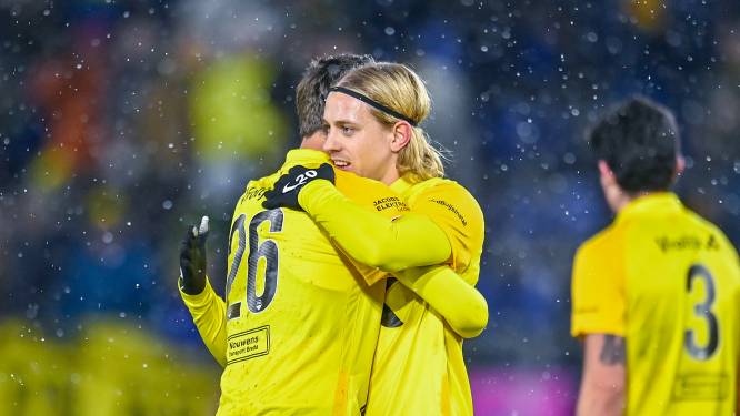 Overtuigend NAC swingt dankzij ontketende Ómarsson naar derde zege op rij