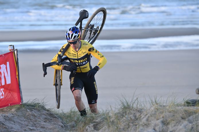 Wout Van Aert op weg naar zijn vijfde titel.