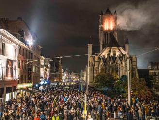 Overrompeling op tweede avond Lichtfestival: “We moeten ons ernstig de vraag stellen of zo’n evenementen nog kunnen doorgaan”, zegt prof. Molenberghs