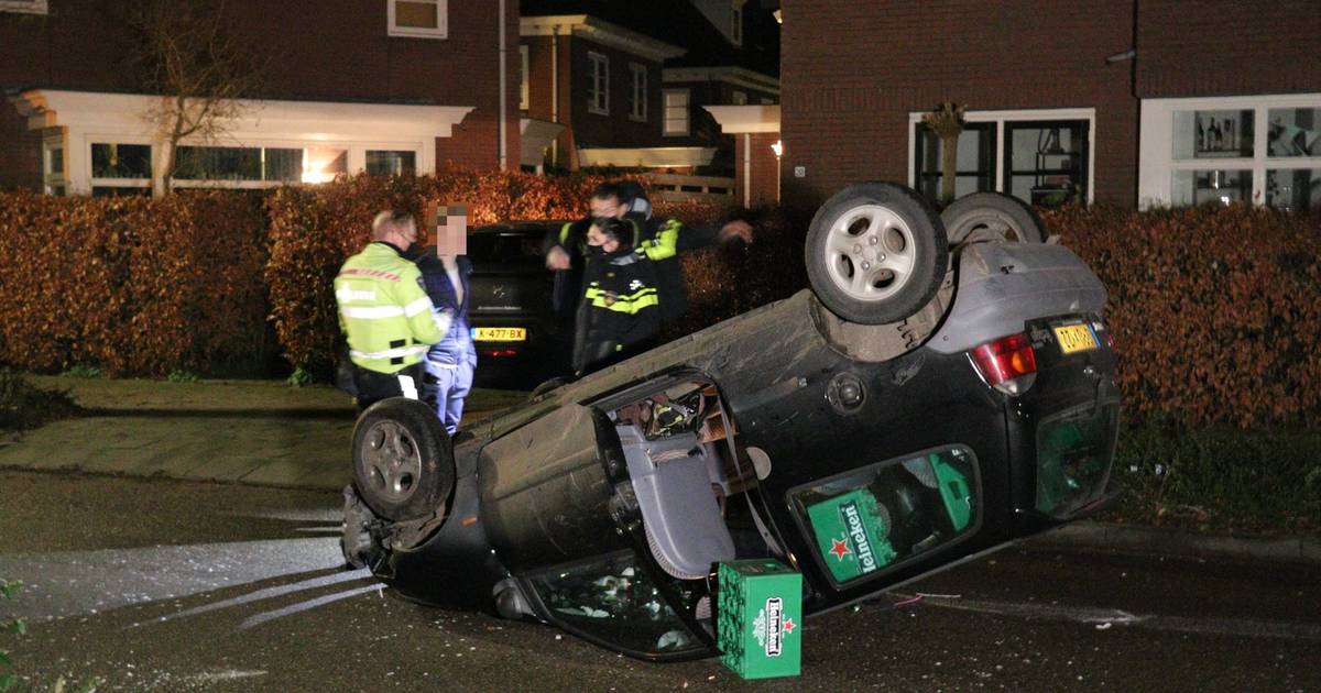 Bierbezorger of illegale feestganger? Man met 13 kratten bier in de ...