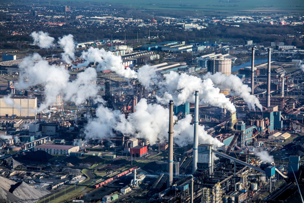 RIVM: stofregens Tata Steel hebben 'ongewenst effect' op gezondheid  kinderen