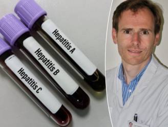 “Duizenden mensen hebben hepatitis zonder dat ze het weten”: professor legt uit wat de ziekte precies is en scheidt 8 feiten van fabels