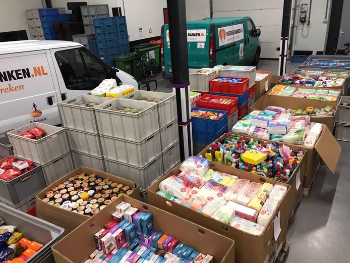 paar-honderd-dozen-vol-producten-voor-voedselbank-gouda-gouda-ad-nl