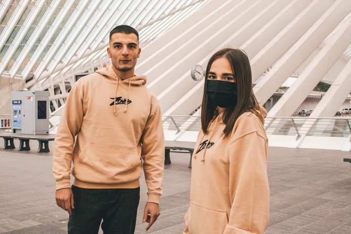 La marque liégeoise Zoned propose avant tout des t-shirt et des hoodies, mais Karim envisage de créer des design pour des chemises.