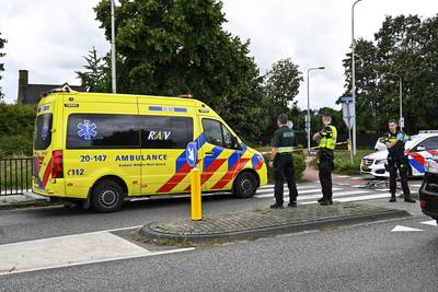 Fietser zwaargewond na val op rotonde in Sprundel
